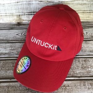 UNTUCK IT Unisex Adjustable Red Baseball Cap